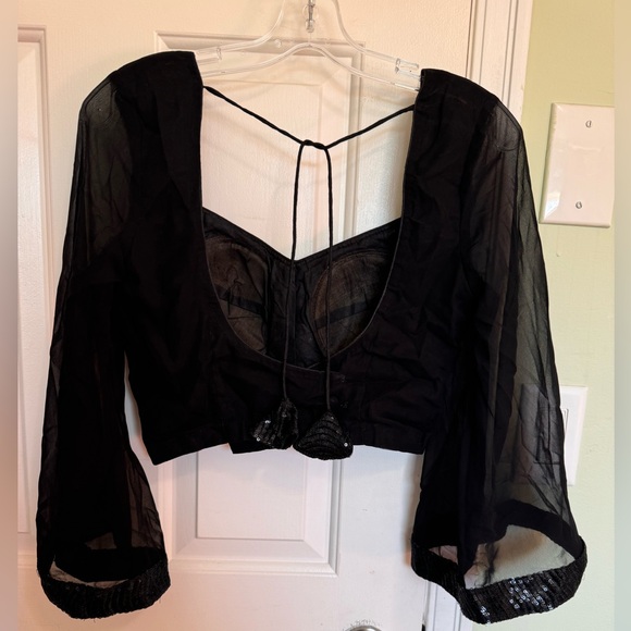 Sequence Dressy Crop top - Picture 3 of 3